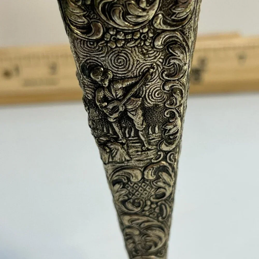 Vintage Silverplate Dutch Scene Bud Vase Silver Trumpet Vase 5” Ornate Repousse - Picture 3 of 3